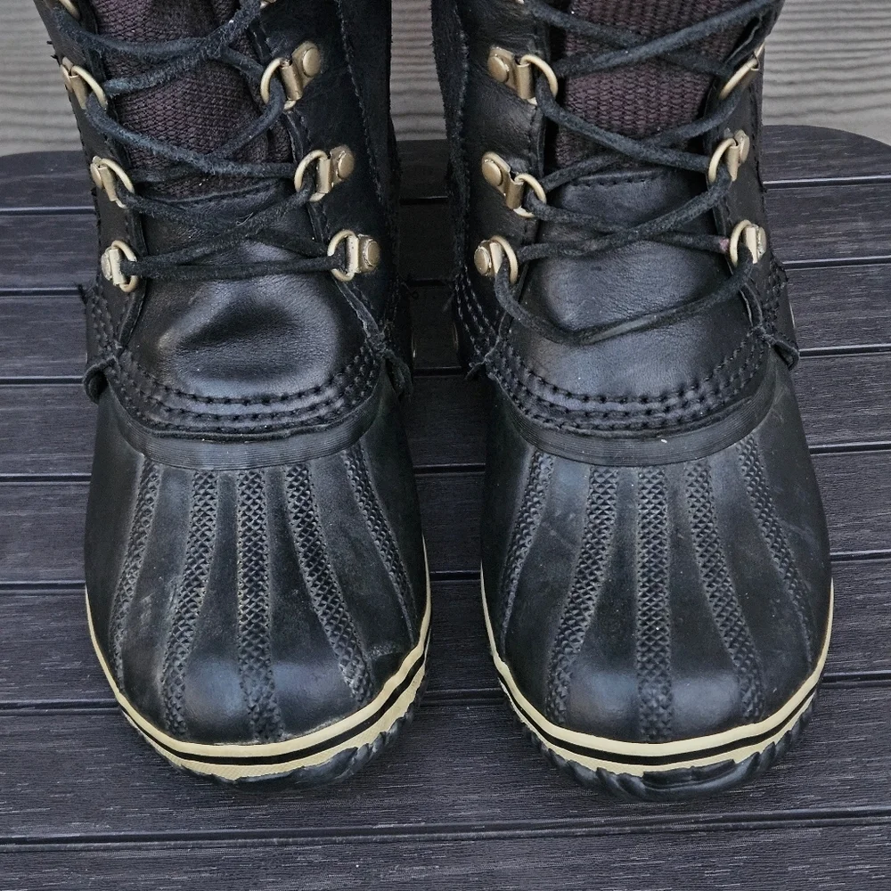 Sorel Black Leather Conquest Carly Boots Womens Size 8 Rubber Tall Waterproof